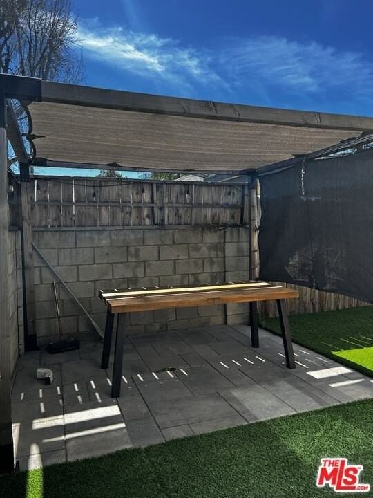 6651 Aldea Ave - Photo 6 of 18