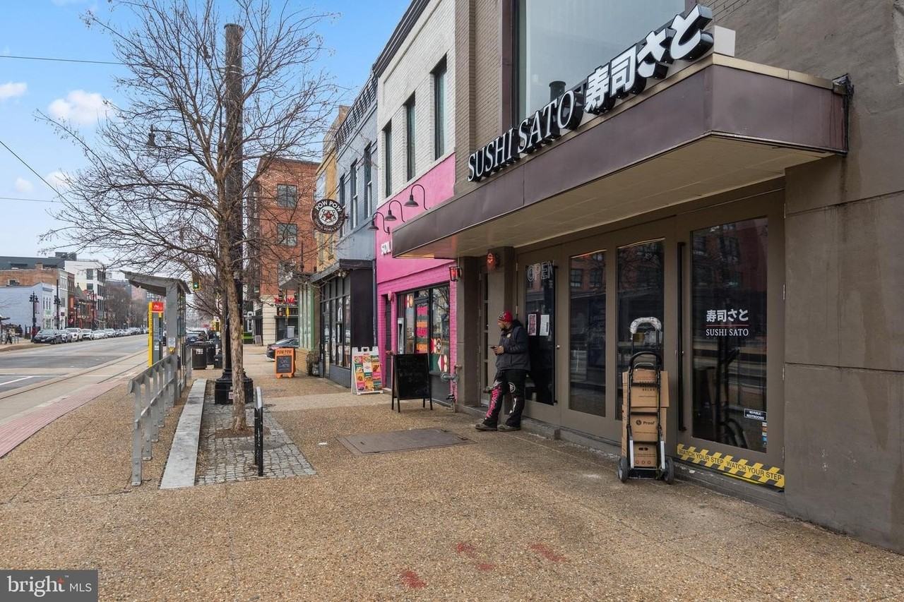 816 13th St Ne - Photo 4 of 32