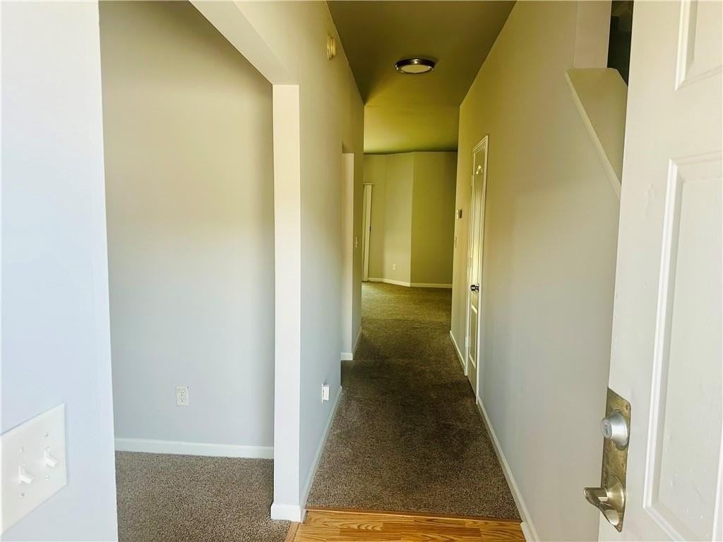 6078 Oak Bend Ct - Photo 2 of 19