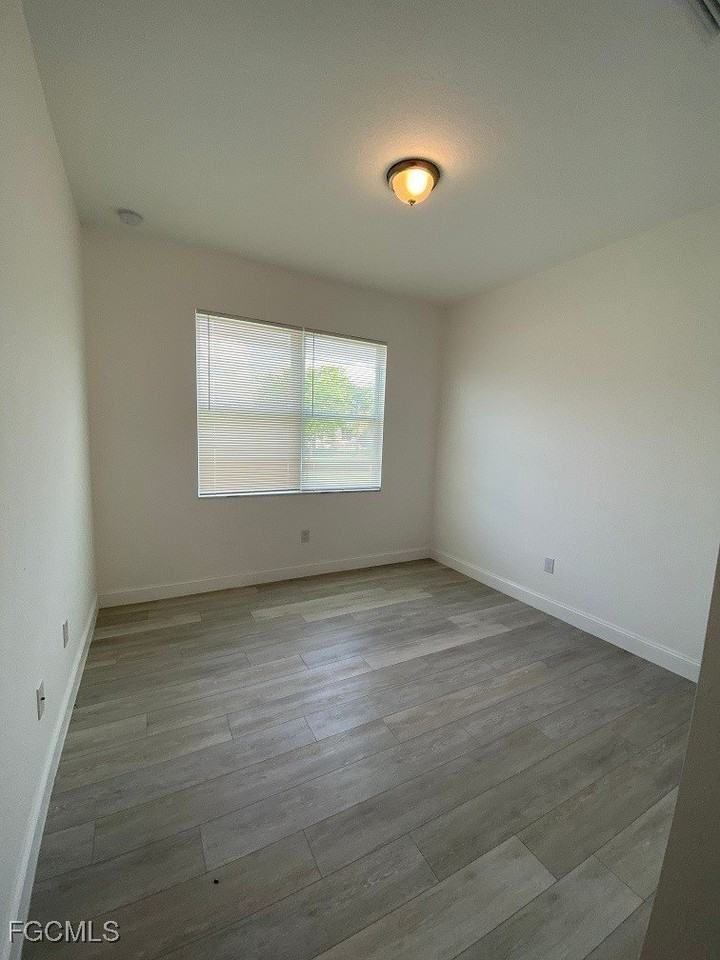 3423 Sw 6th Pl - Photo 6 of 24