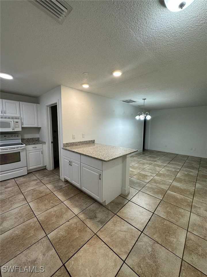 4826 Marine Dr #2 - Photo 2 of 11