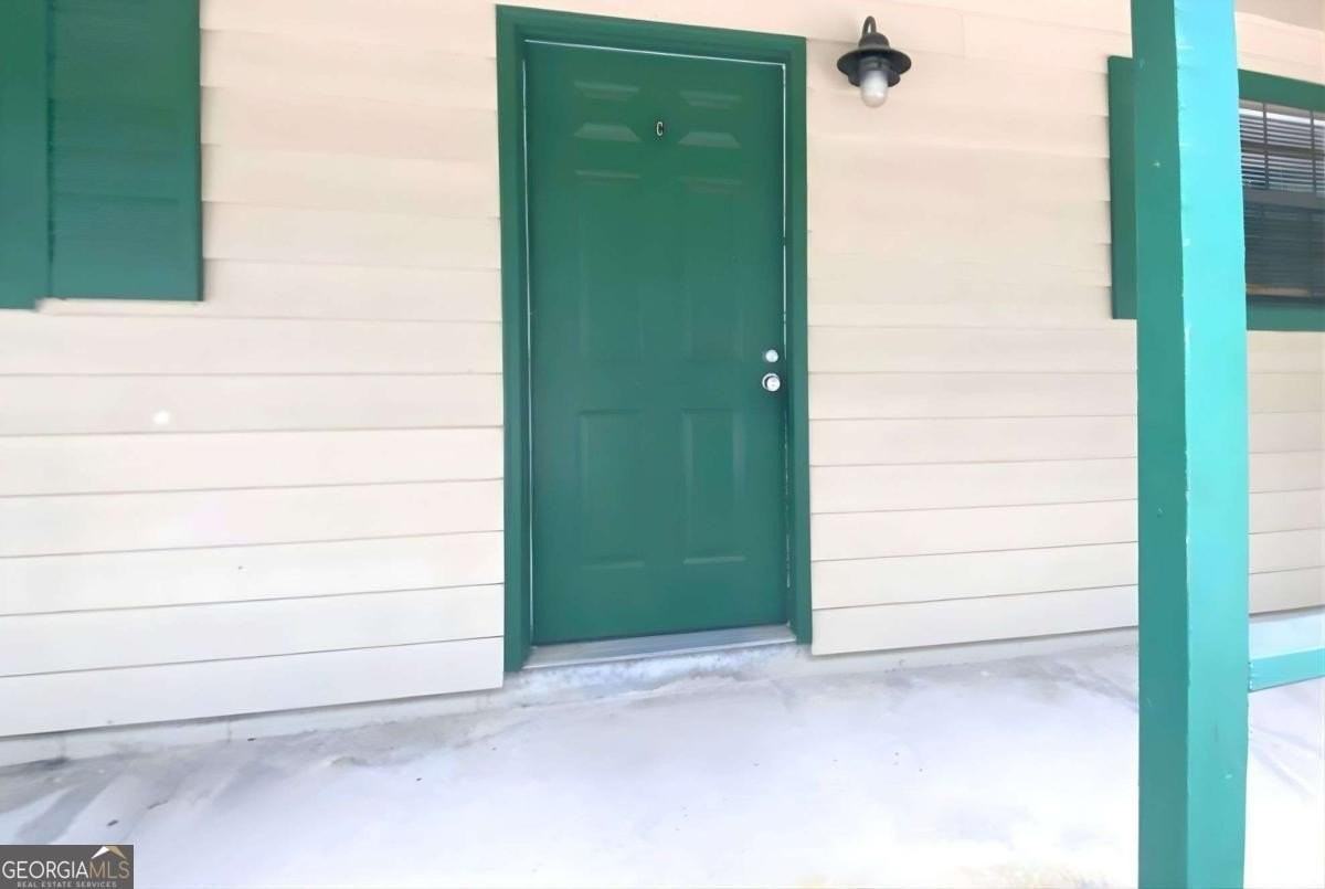 200 N West St Apt C - Photo 2 of 21