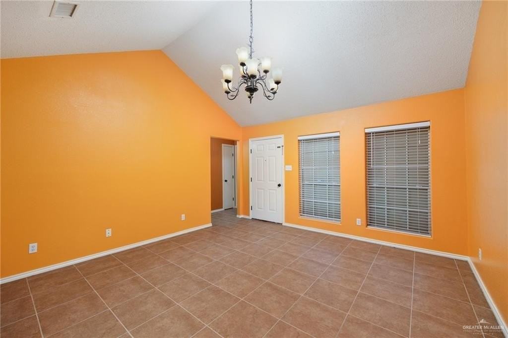 3413 Yucca Ave - Photo 2 of 11