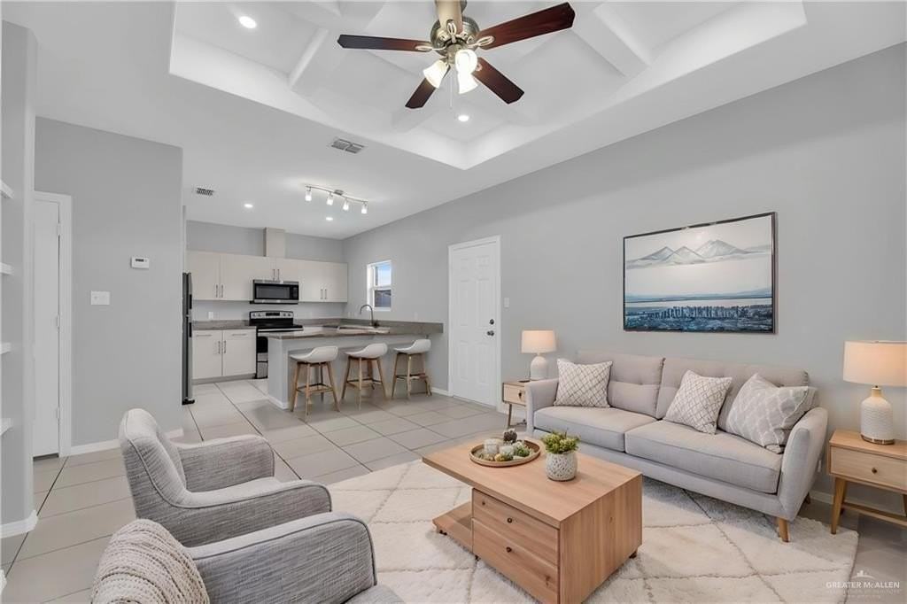 3811 Paola St Apt 3 - Photo 6 of 12