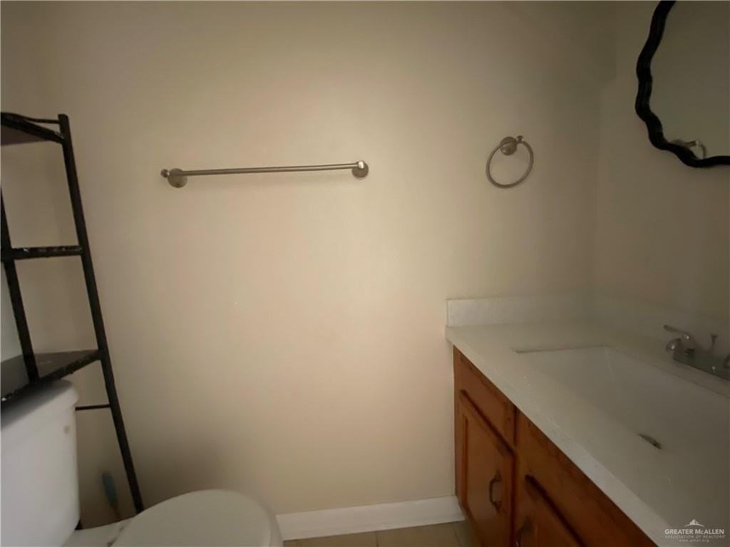 3208 N 25 1/2 St - Photo 7 of 10