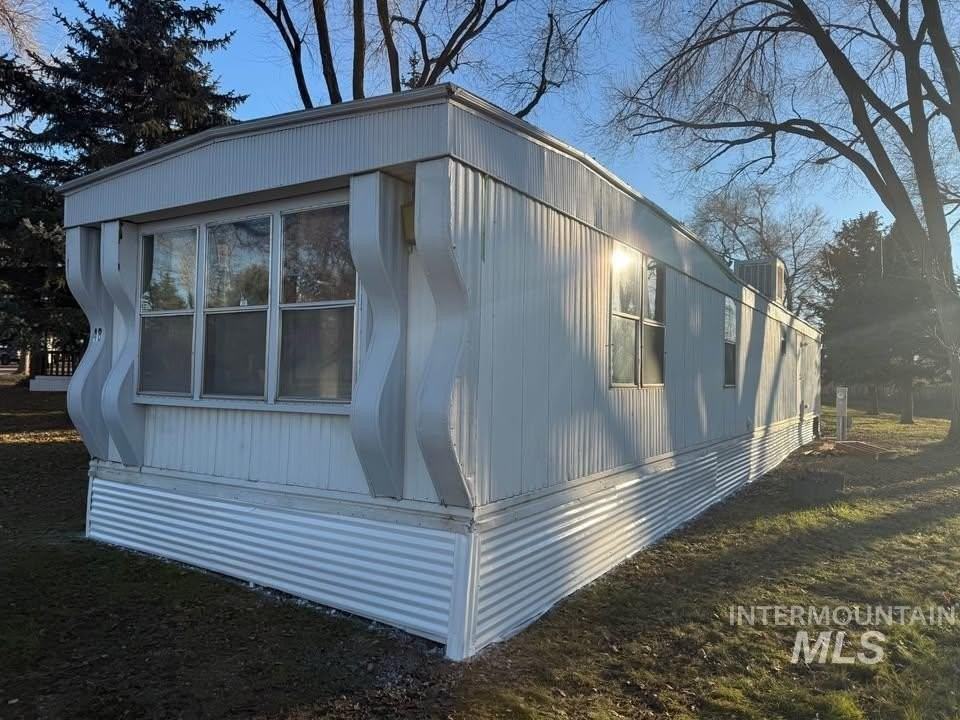 15881 Purple Sage Rd Trlr 48 - Photo 4 of 17