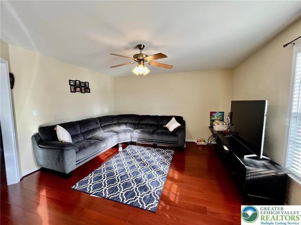 4164 Ross Rd - Photo 4 of 13