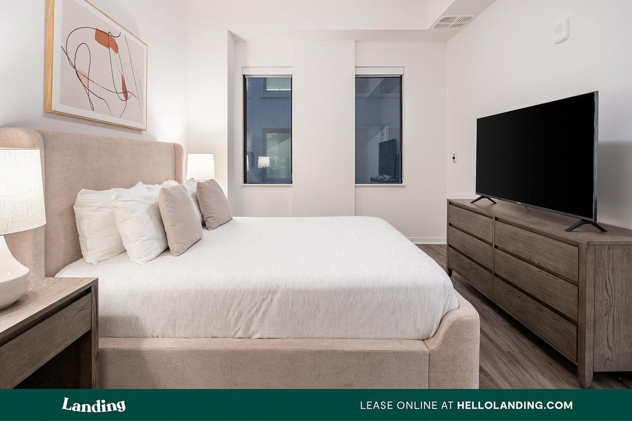 920 Main St. - Photo 7 of 50