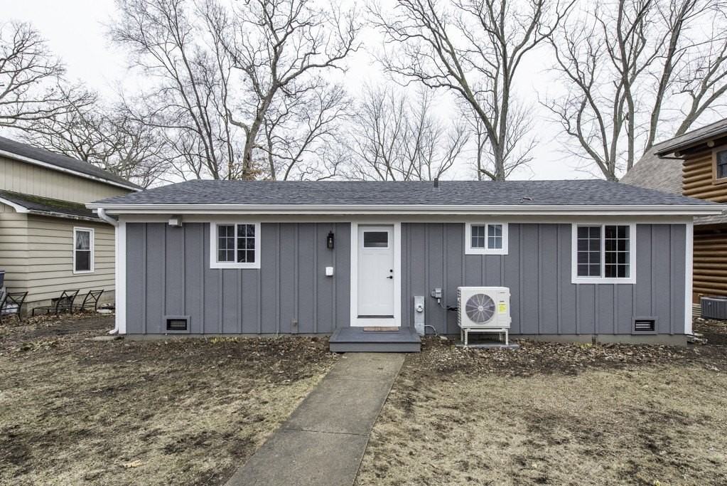 42076 N East Rd - Photo 4 of 28