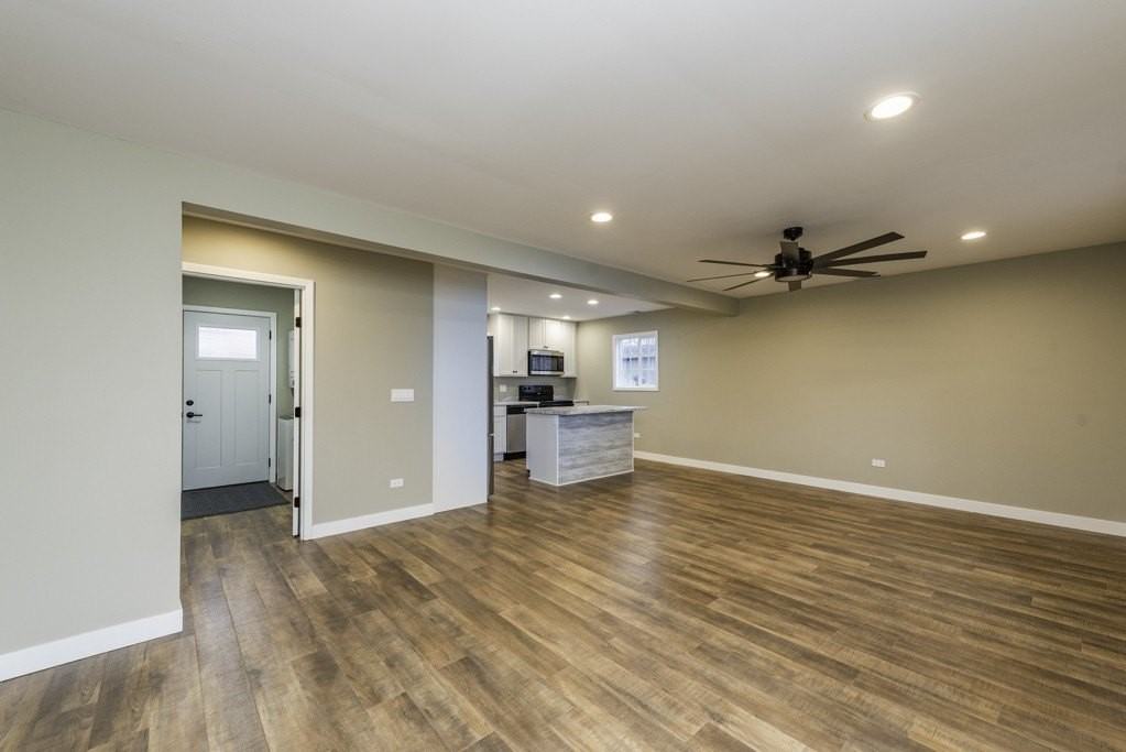 42076 N East Rd - Photo 7 of 28