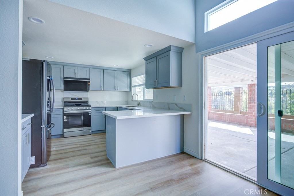 1625 Larkvane Rd - Photo 6 of 28