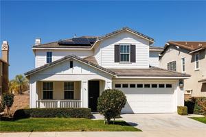featured image of 32056 Red Mountain Way