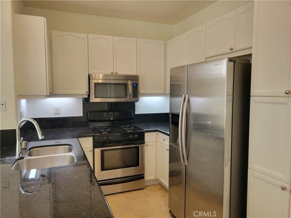 5 Cottonwood Dr - Photo 3 of 12