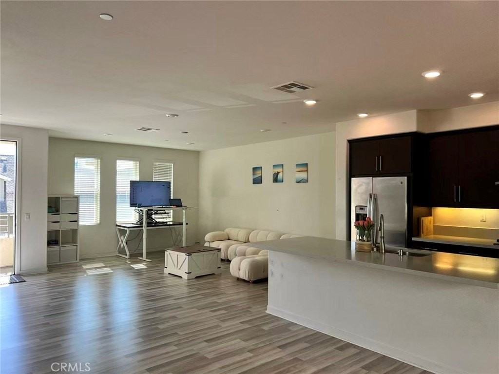 129 Mongoose - Photo 2 of 11