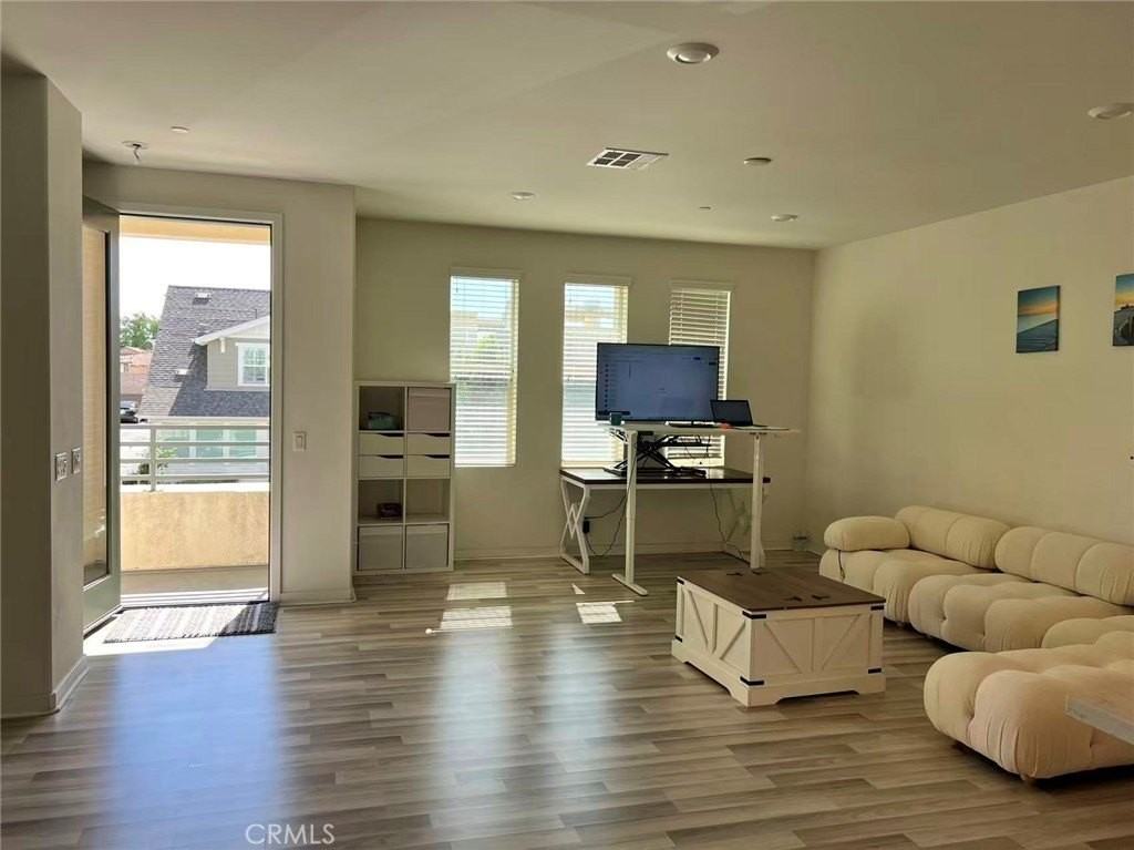 129 Mongoose - Photo 4 of 11