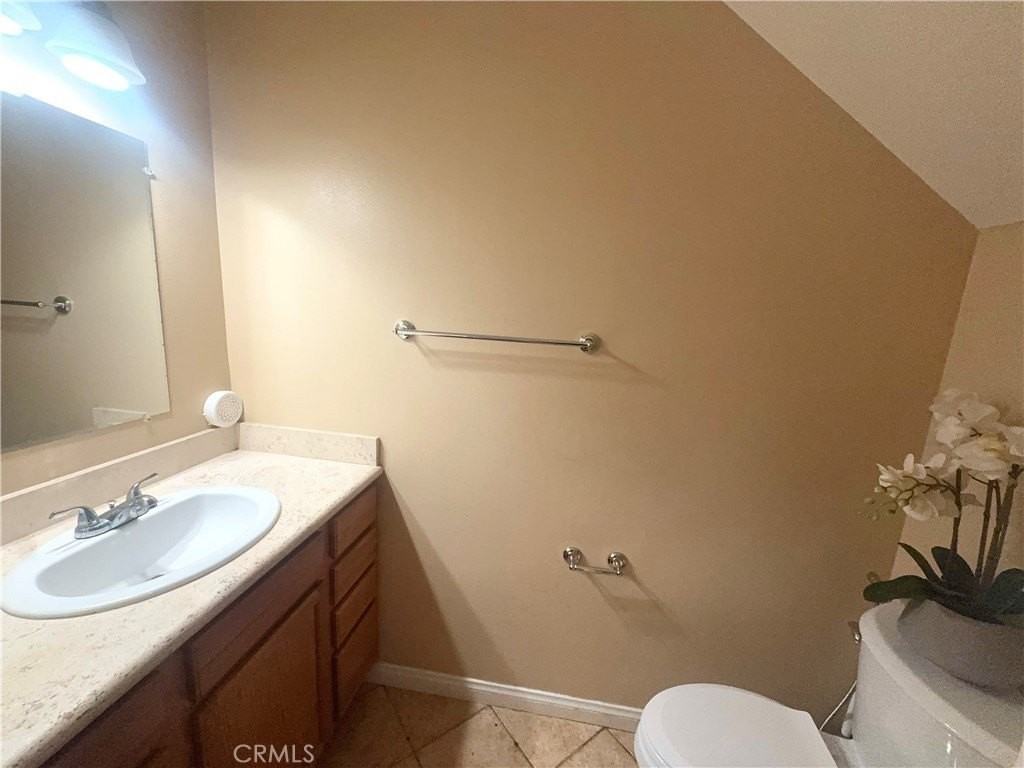 2413 Cabrillo Ave #C - Photo 7 of 17