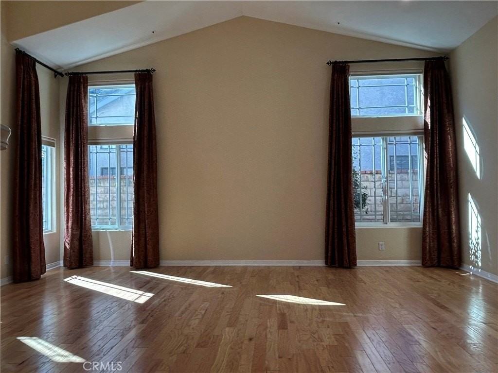 5666 Silver Valley Ave - Photo 5 of 50