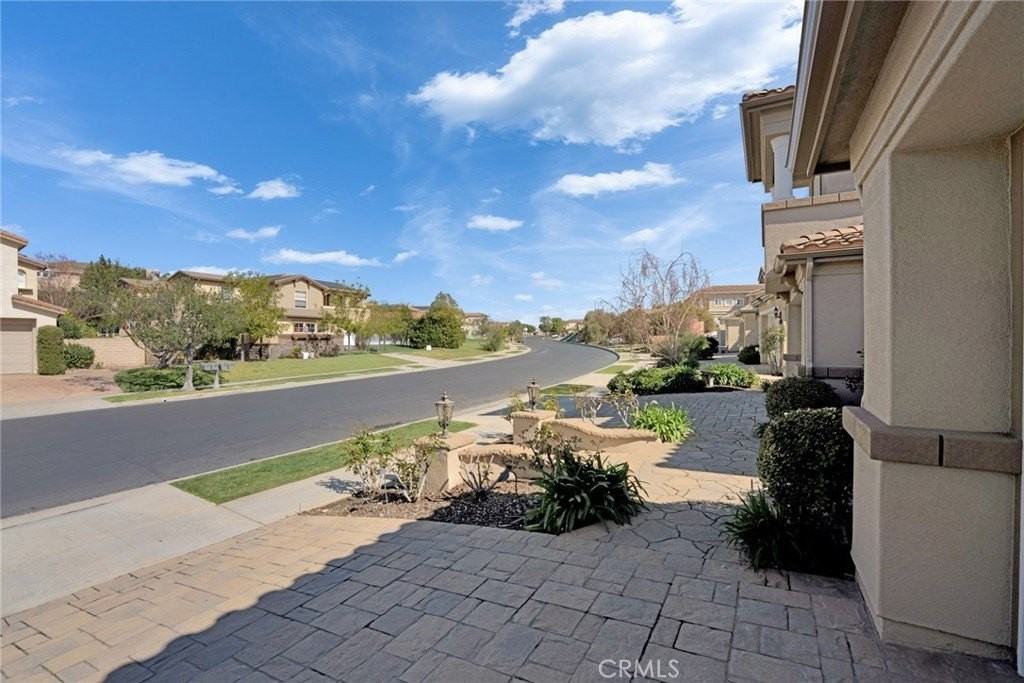 3194 Sunset Hills Blvd - Photo 5 of 49