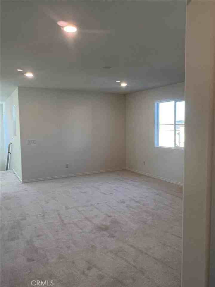 33125 Toledo Bend Ct - Photo 7 of 12