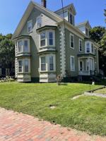 featured image of 75B Belknap St