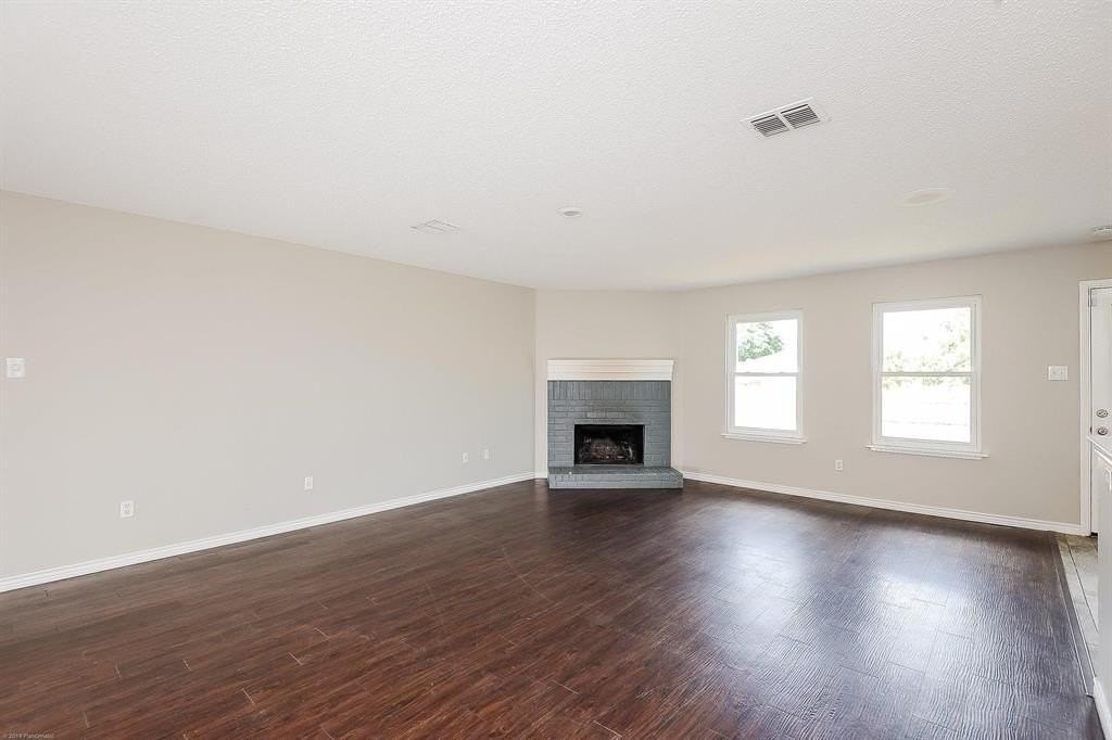 1416 Starpoint Ln - Photo 5 of 18