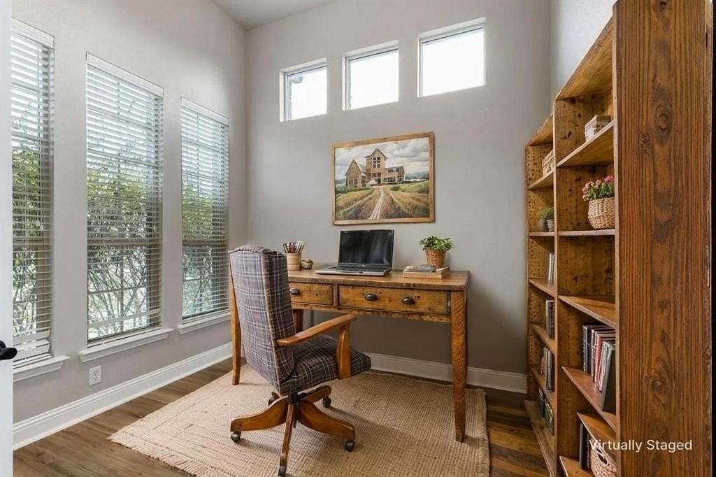 4201 Oak Bluff Rd - Photo 3 of 11