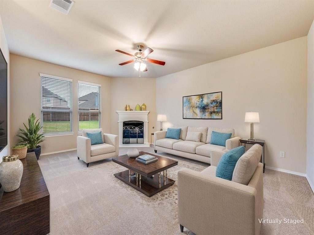 1117 Lake Meadow Ln - Photo 6 of 19