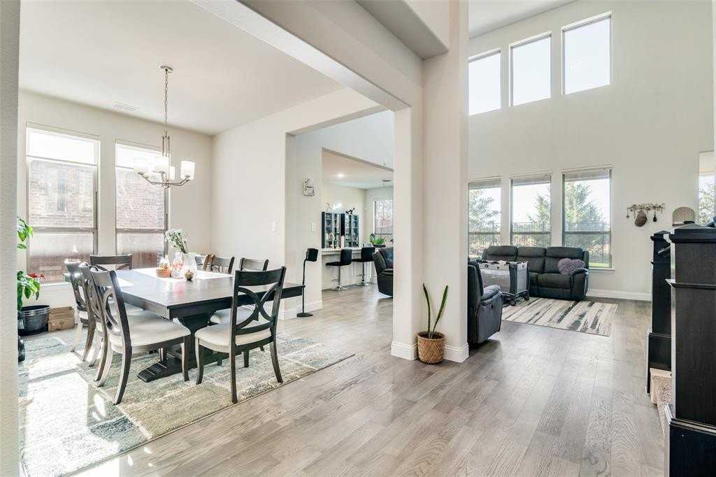 3513 Ridgecross Dr - Photo 5 of 12