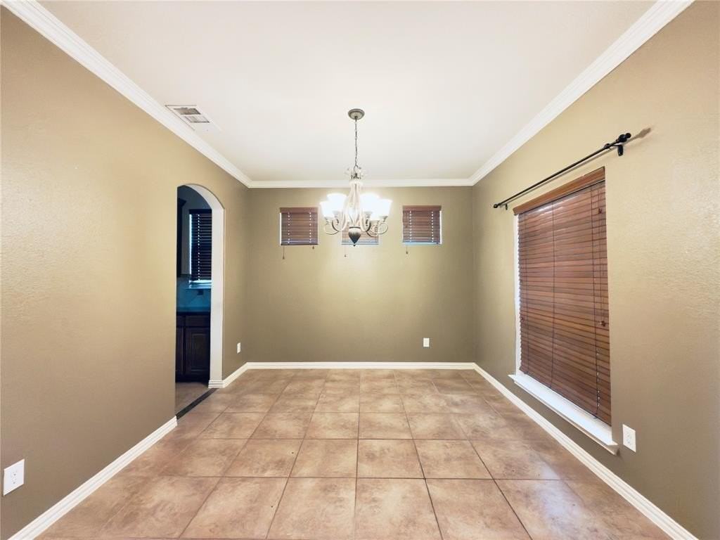 4953 Grinstein Dr - Photo 2 of 38