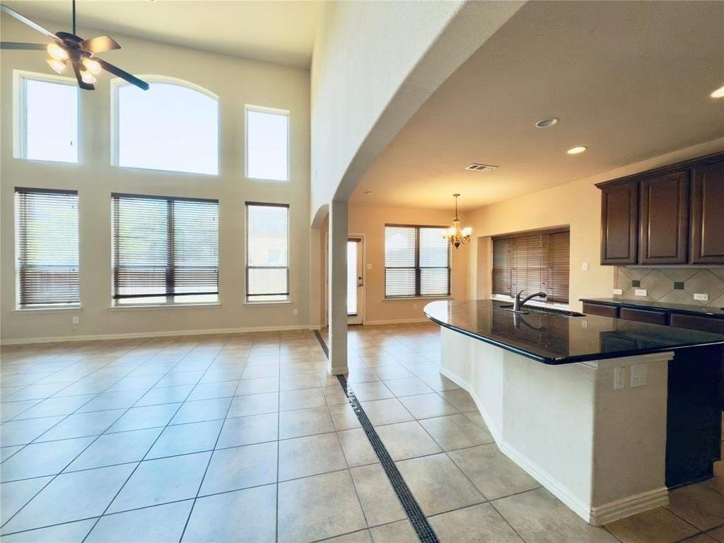 4953 Grinstein Dr - Photo 4 of 38