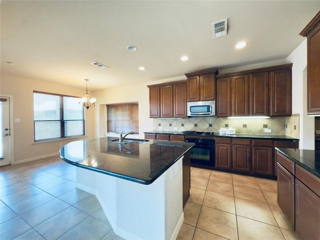 4953 Grinstein Dr - Photo 5 of 38