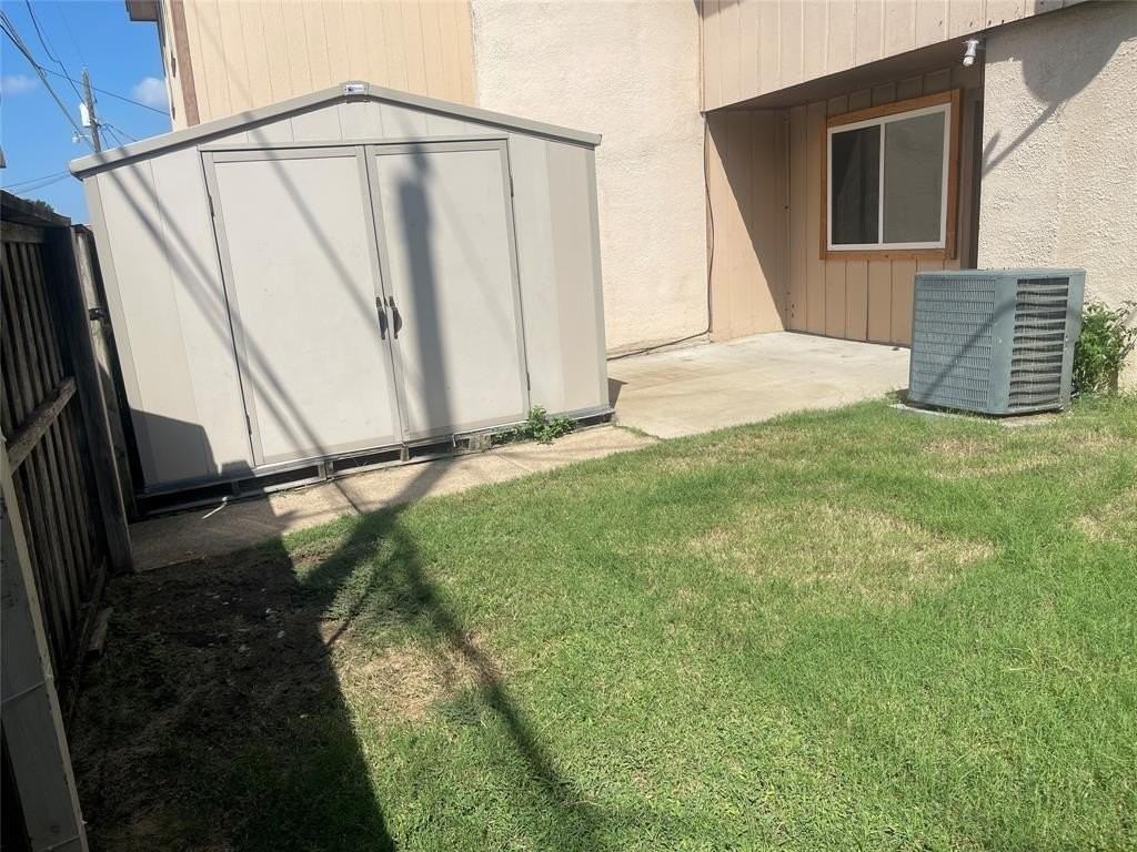 5734 Harvest Hill Rd - Photo 4 of 28