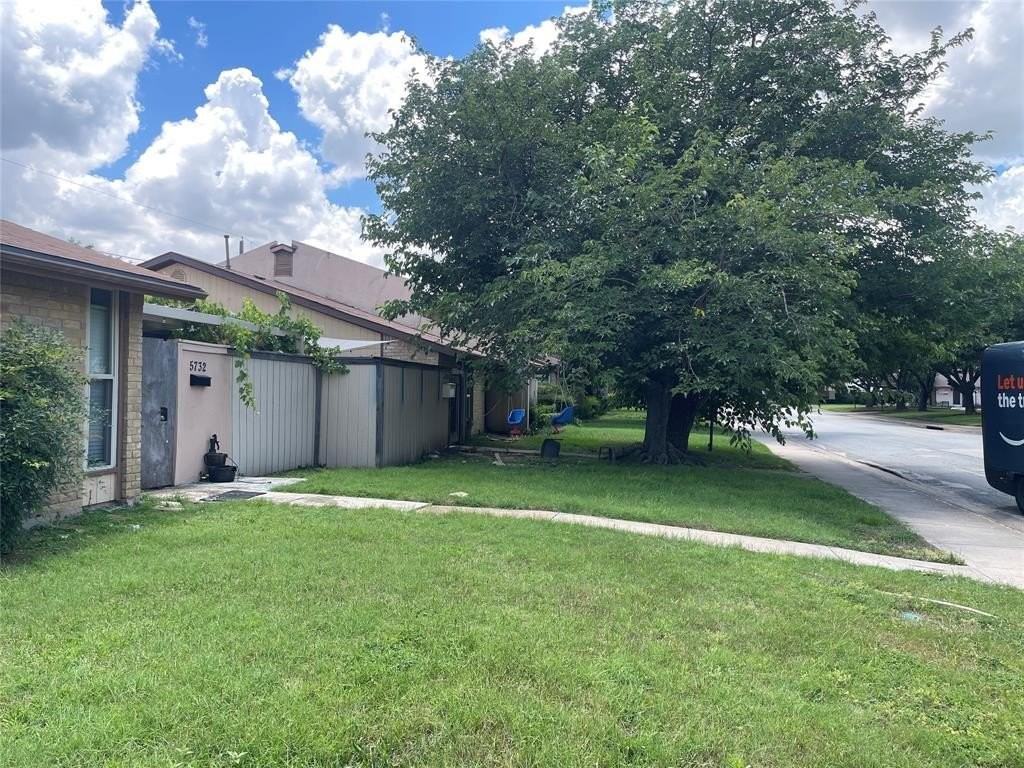 5734 Harvest Hill Rd - Photo 3 of 32