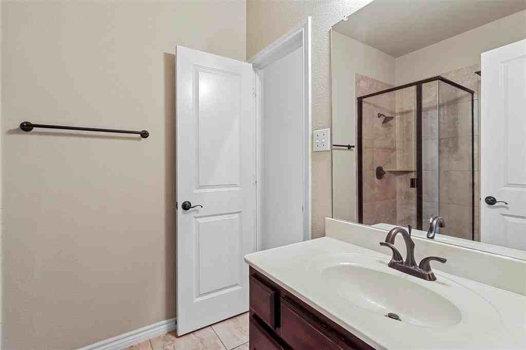 12526 Nandina Ln - Photo 6 of 29