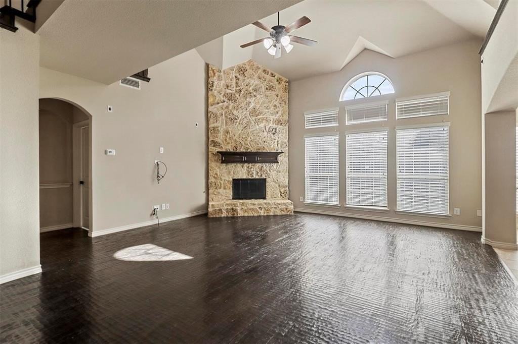 12526 Nandina Ln - Photo 7 of 29