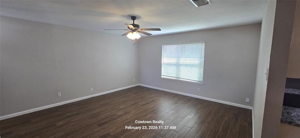 1029 Cottonwood Trl - Photo 5 of 14