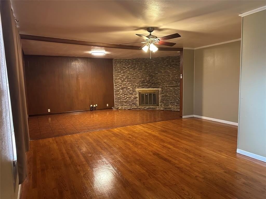 717 S La Salle Dr - Photo 2 of 19