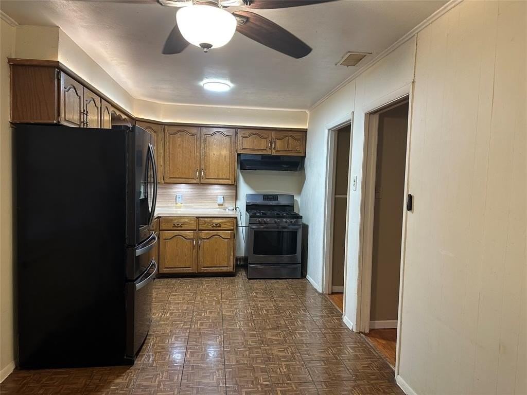 717 S La Salle Dr - Photo 4 of 19