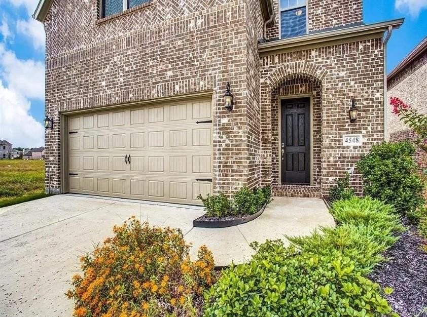 4548 El Paso Dr - Photo 2 of 32