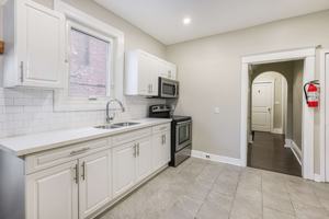 featured image of 24 Holton Ave S