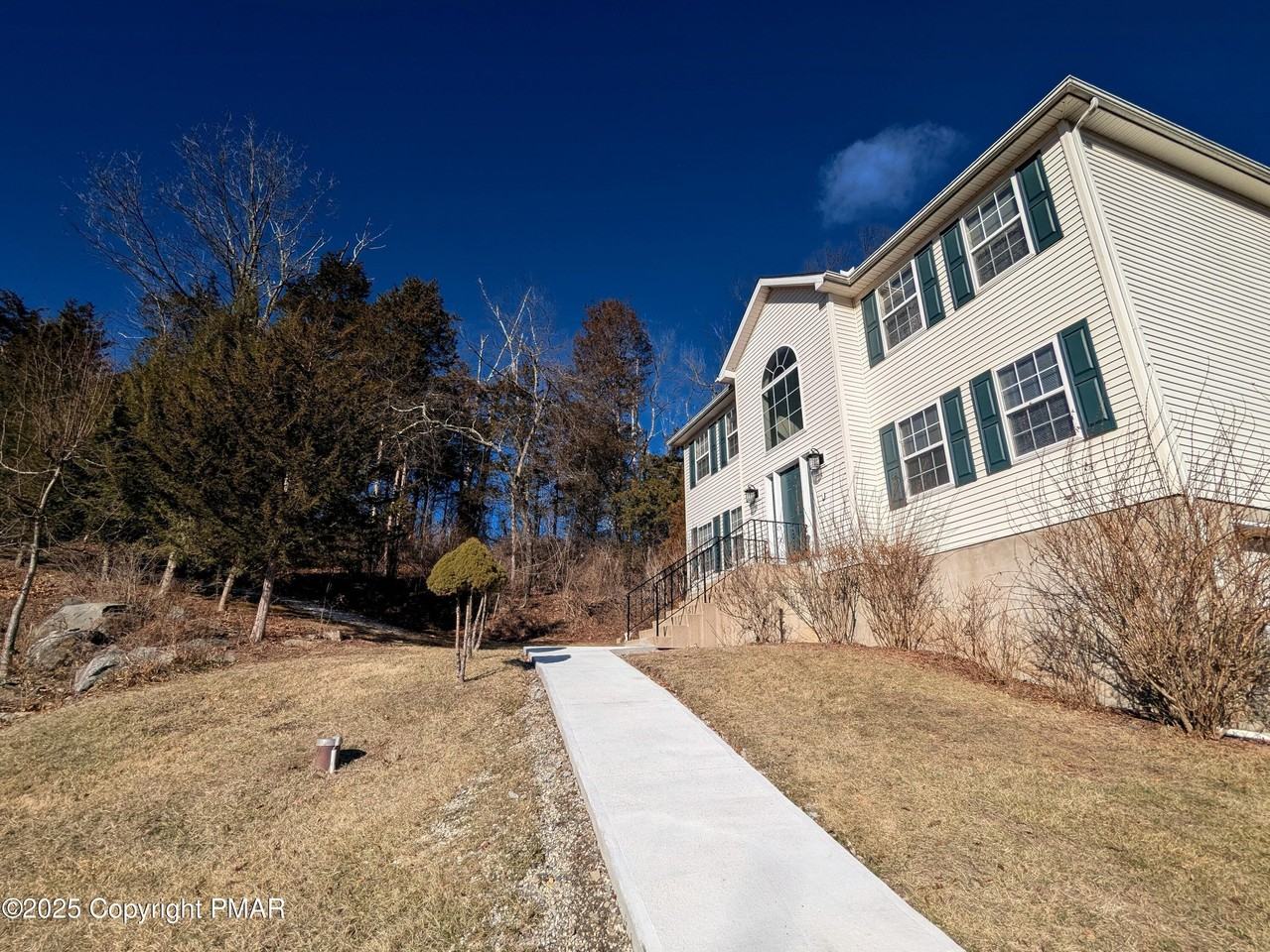 1603 Rachel Rd - Photo 2 of 33