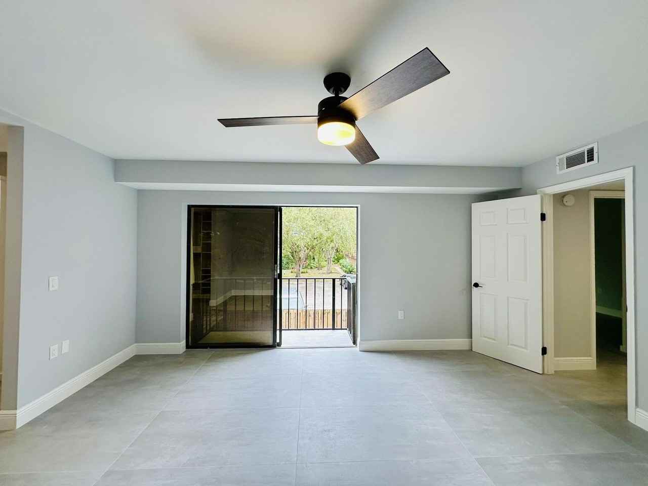 403 4th Ln Lane - Photo 6 of 32