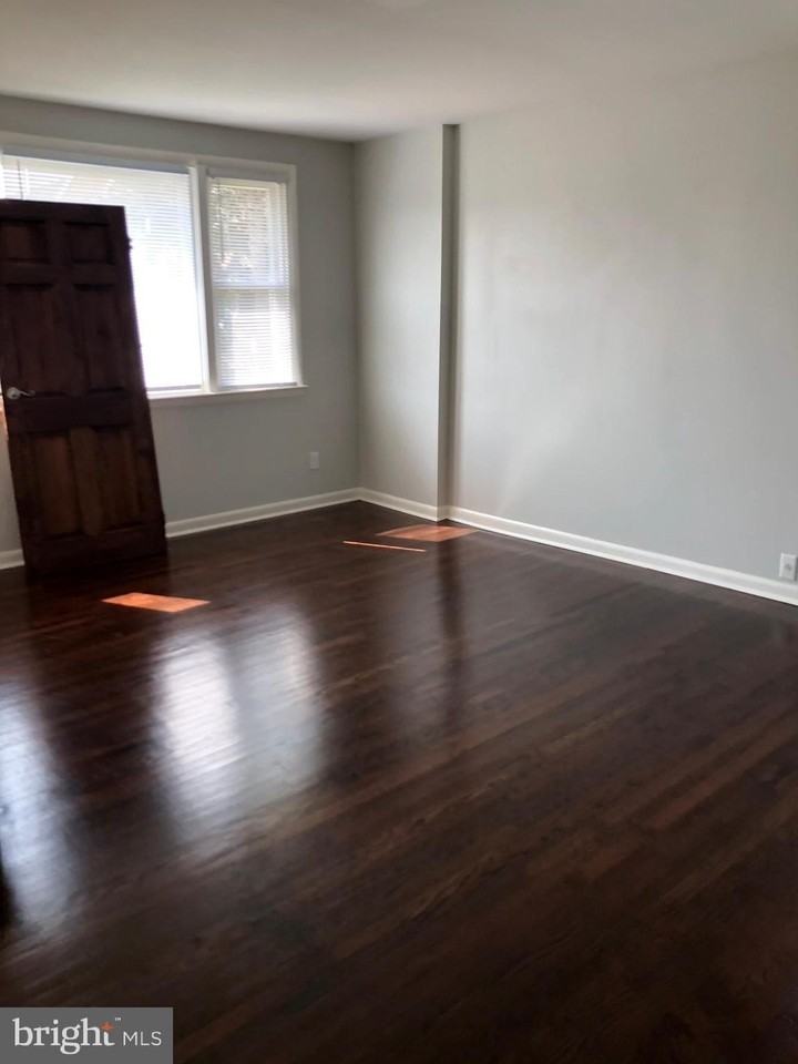 8726 Marsden St 2nd Fl - Photo 7 of 24