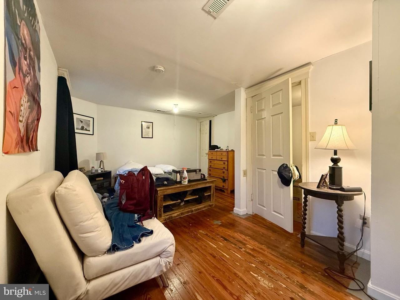 1409 Charles St Apt 4 - Photo 7 of 8