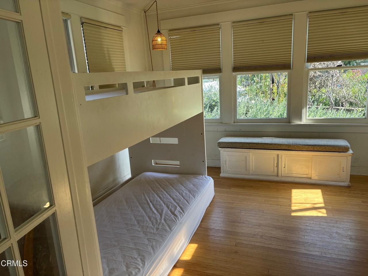 3128 Mills Ave - Photo 6 of 21