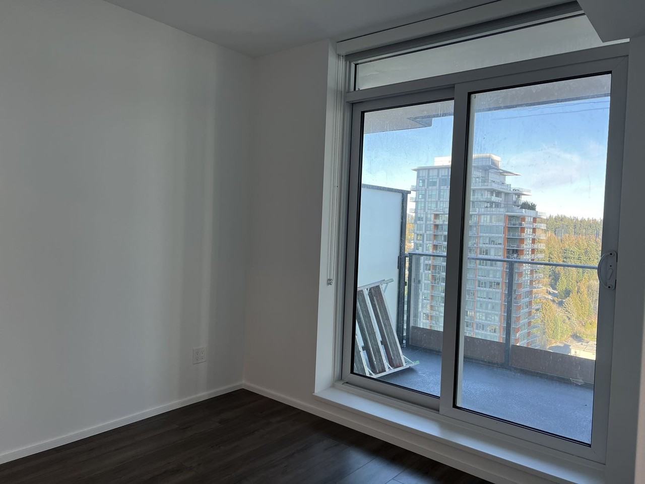 3800 Evergreen Place - Photo 7 of 12