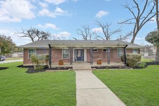 1610 N Ave - Photo 1 of 1