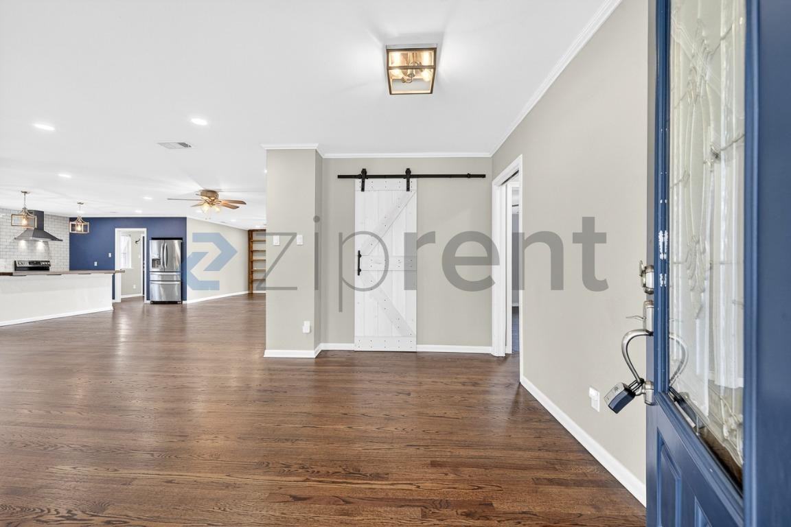 1610 N Ave - Photo 5 of 28