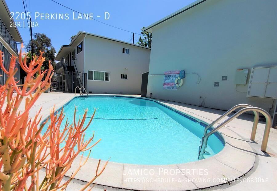 2205 Perkins Ln #D - Photo 4 of 11