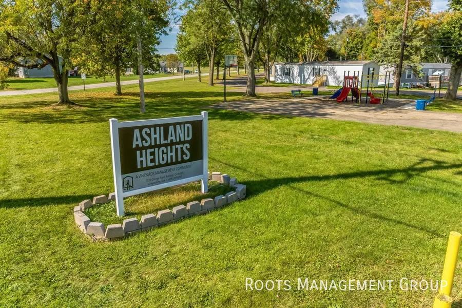 1520 Orange Rd #28 - Photo 6 of 11